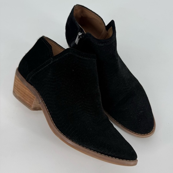 Lucky Brand Farel Women's Black Suede Slip Block Heel Ankle Booties - Picture 1 of 9